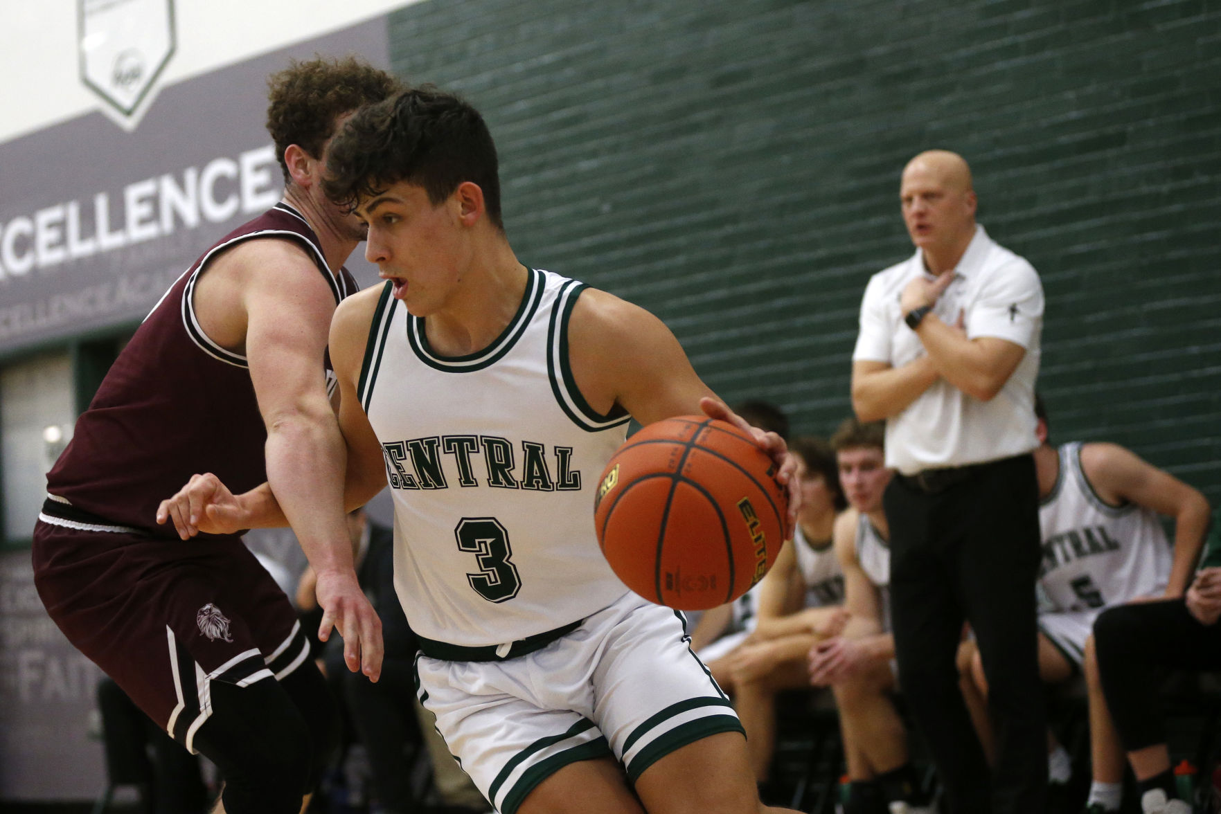 Central v Sidney boys hoops